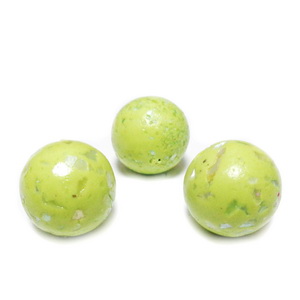 Margele polymer, prelucrate manual, verde-galbui cu insertii sidef multicolor, 11-12mm