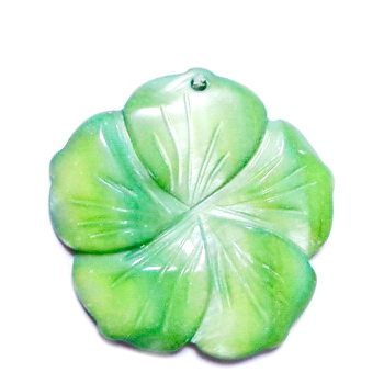 Pandantiv sidef verde deschis, floare 38~39x39~40x4~5mm