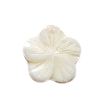 Pandantiv sidef alb, floare 19-20x2.5-3