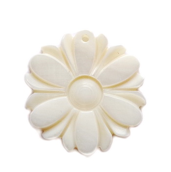 Pandantiv sidef alb, floare 30x30x2mm