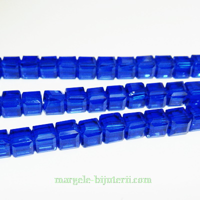 Margele sticla albastra, cubice cu muchii tesite, 6x6mm
