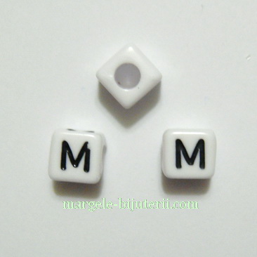 Margele alfabet, plastic alb, cubice 8x8x8mm, litera M