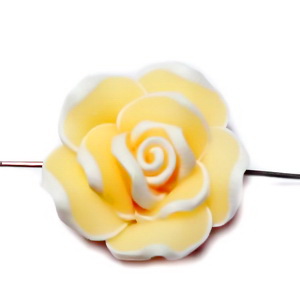 Margele polymer, floare galbena cu contur alb, 20x20x10mm 1 buc