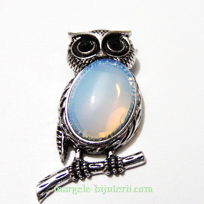 Pandantiv argintiu antichizat, bufnita 48x24mm, cabochon opal 25x18mm