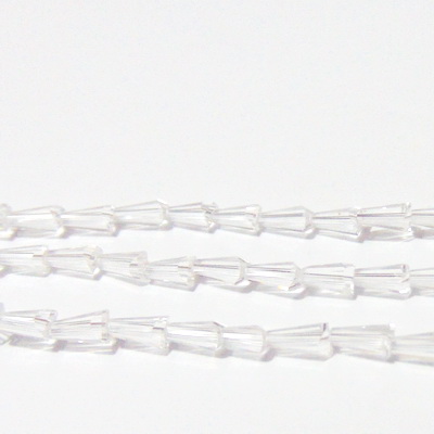 Margele sticla, conice, fatetate, transparente, 6x3.5mm