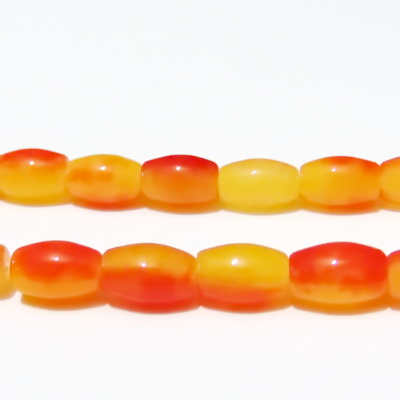 Jad oval, translucid, portocaliu-rosu, 12x8mm