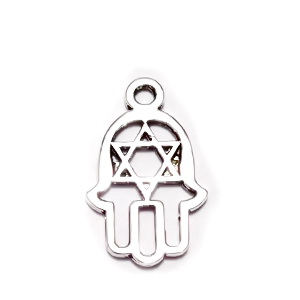 Pandantiv argintiu antichizat mana Hamsa si crucea lui David, 21x12mm