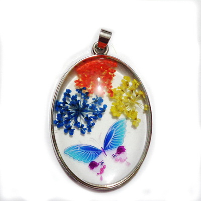 Pandantiv  metalic, 52x32x9mm, cabochon sticla 40x30mm, flori multicolore, model 8