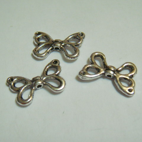Distantier argintiu antichizat, fluturas, 15x10mm