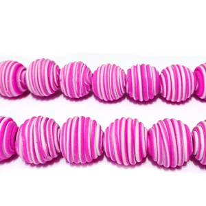 Margele fimo cu liniute roz si albe, 11~12mm 1 buc
