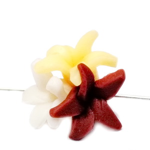 Margele polymer, 3 flori, maro-crem-alb 18~20x18~19x11~14mm
