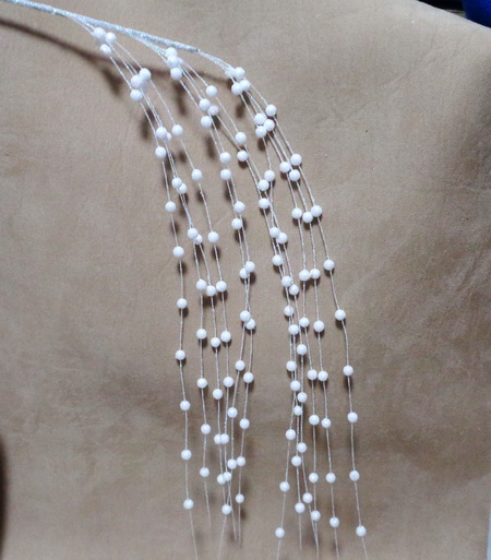 Ornament brad alb cu glitter, 55cm +codita 40cm, bobite poliestiren de 1cm 1 buc