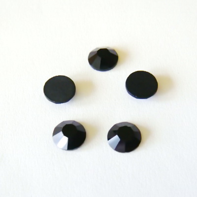 Stras plat, negru,  4.7 mm SS 20 1 buc