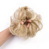 Extensie par sintetic, rezistent la temperatura, cu elastic, blond-gri, 15cm