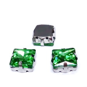 Margele montee rhinestone, sticla, patrate, verde deschis, 10.5x10.5x7mm 1 buc