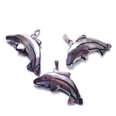 Pandantiv sidef gri, delfin 15~17x27~29x3~5mm
