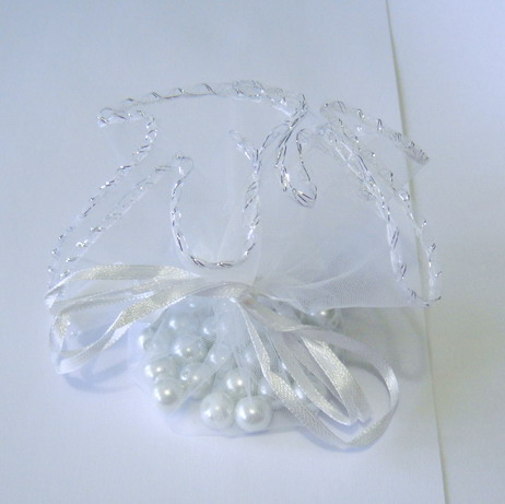 Saculeti organza albi cu diametrul de 26 cm