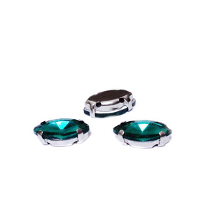 Margele montee rhinestone, sticla, ochi de cal, verde smarald, 8x4x3.5mm 1 buc