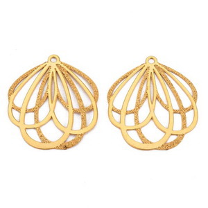 Pandantiv otel inoxidabil 304, placat cu aur 18k, floare 21x18x0.4mm 1 buc