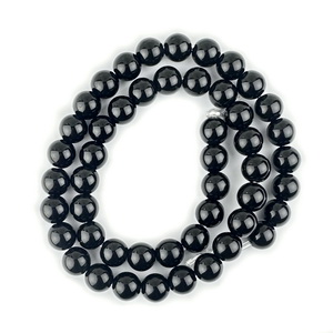 Onix 8mm, orificiul 2mm-sir 48-49buc