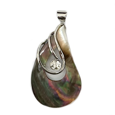 Pandantiv sidef gri cu accesoriu metalic si stras, 75x42mm