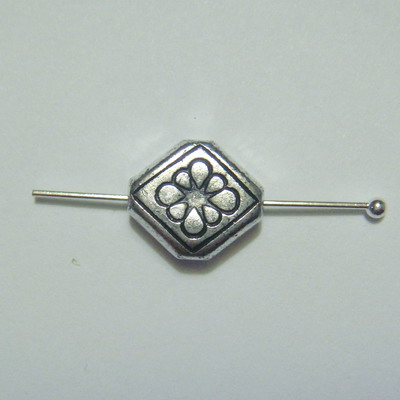 Margele decorative sintetice argintii-antice 12x10x5mm