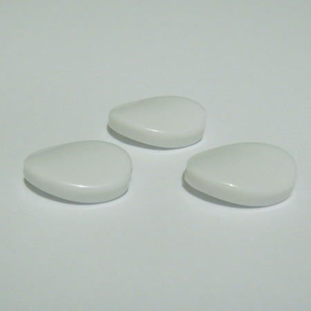 Margele plastic alb, elice 12x7mm