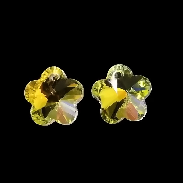 Pandantiv cristal AB, floare 18x18x7mm 1 buc