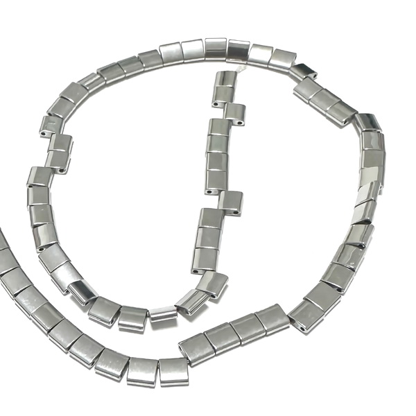 Hematit patrat cu 2 orificii, argintiu, 5x5x2mm-sir 75 buc 1 buc