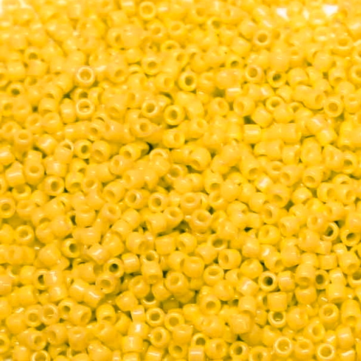 Margele TOHO rotunde 15/0 : Opaque Sunshine 20 g