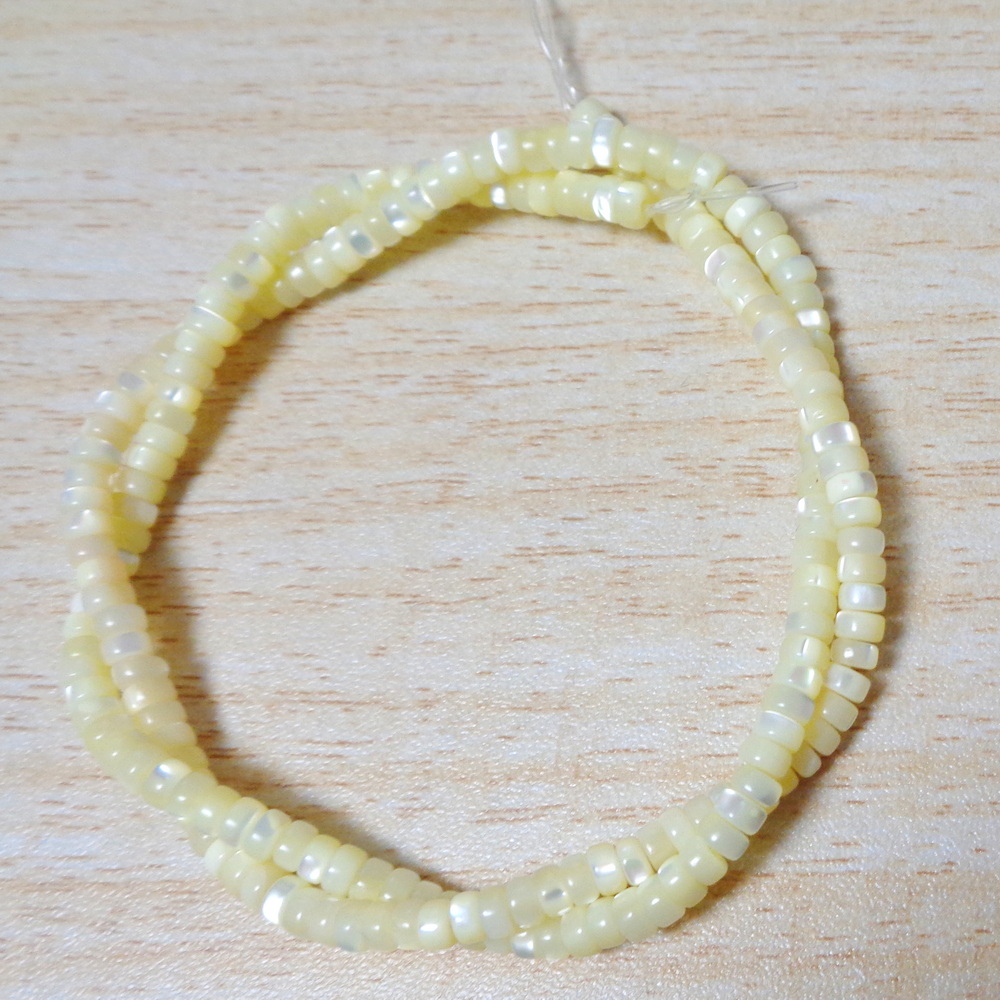 Sidef crem, disc(Heishi), 4x2mm-sir 190 buc 1 buc