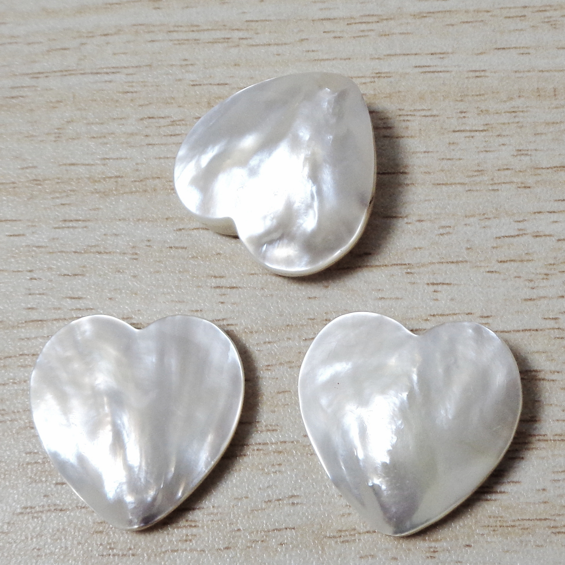 Sidef ocean alb, inima 25x25x6mm 1 buc