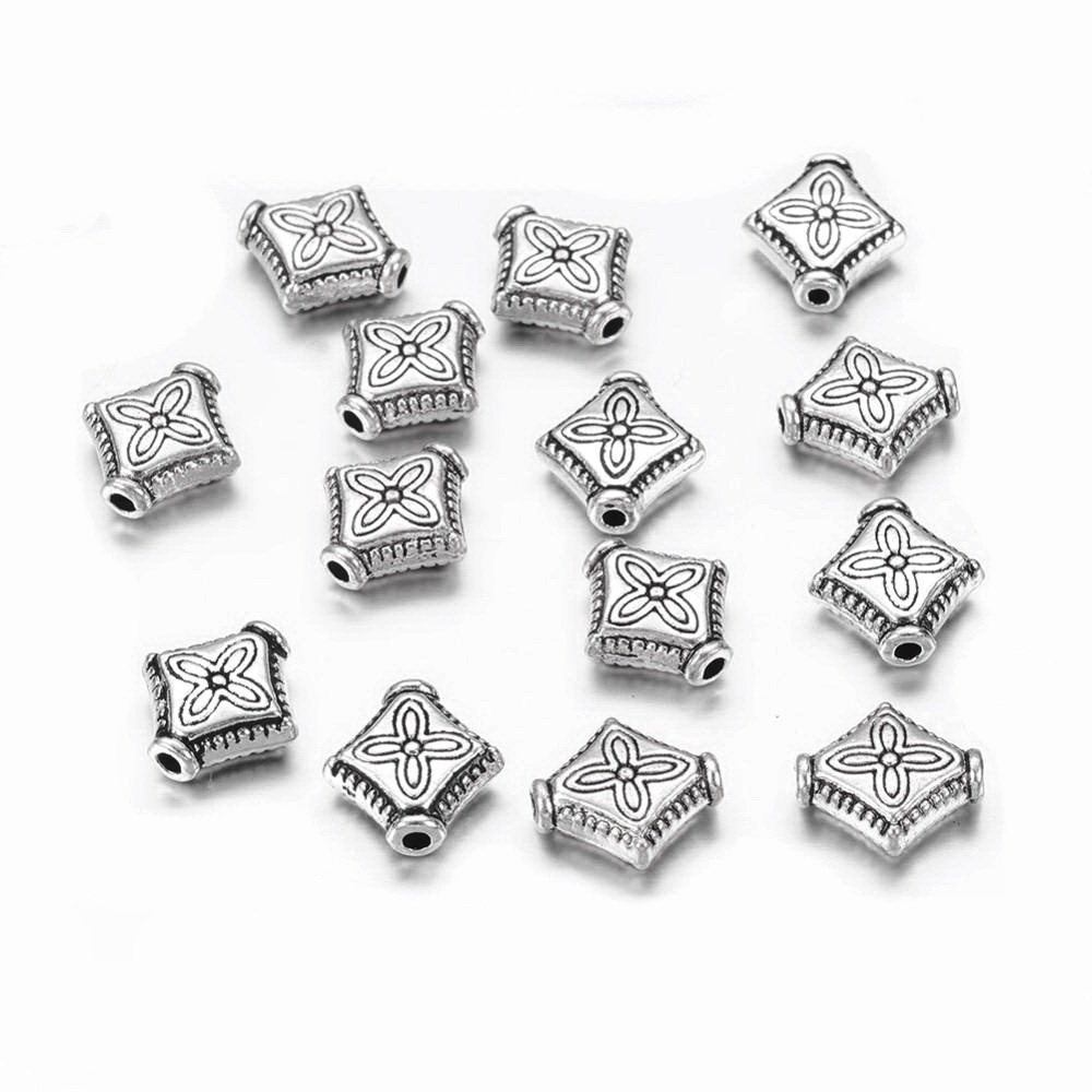 Distantier argintiu antichizat, romb 7x7mm 1 buc