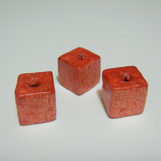 Margele lemn cubice portocalii 12 mm