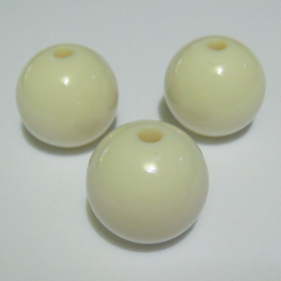 Margele plastic crem 16mm