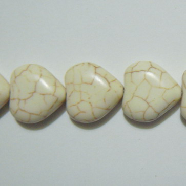 Turcoaz alb, inimioara 24x20x8mm