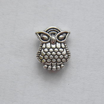 Distantier argintiu antichizat bufnita 9x8mm