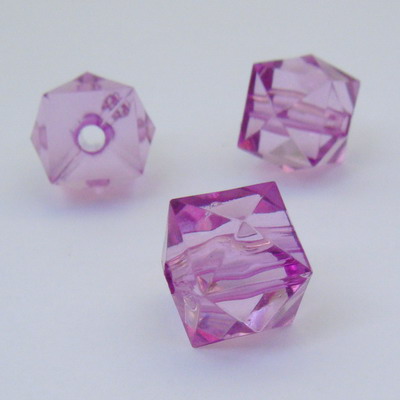 Margele plastic cubice mov 10X10 mm