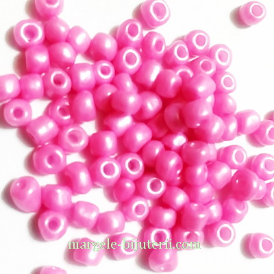 Margele nisip, roz-fucsia, 4mm