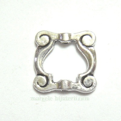 Distantier argintiu antichizat patrat, 14x14x3mm