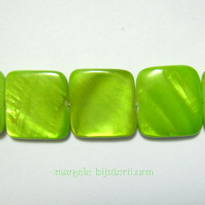 Perle sidef, plate, verde deschis, patrat 15x15x3mm