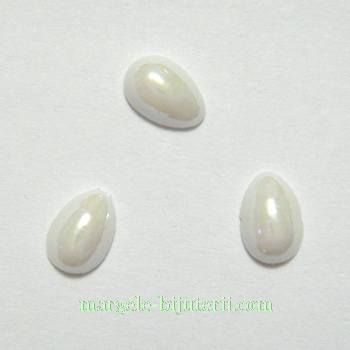 Cabochon sticla, alb, sidefat, lacrima 6x4x2mm