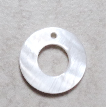 Pandantiv sidef alb, rotund, 15x2mm